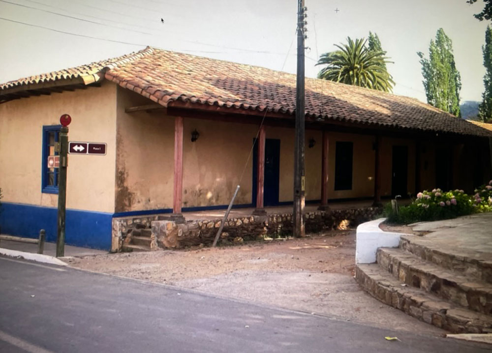 5BD31A96-428F-4859-AEAB-F9AB53C92562_1_105_c